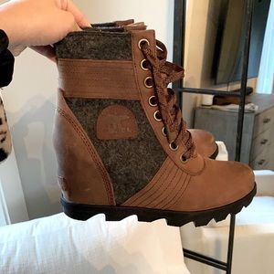 Sorel Lexie Wedge boot 7.5